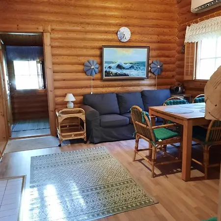 Pankkotupa 8b Lodge *